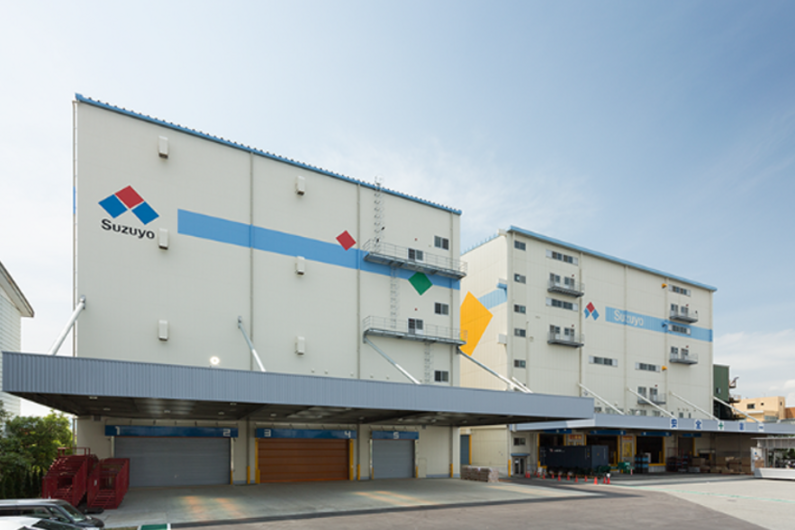 鈴与の西宮物流センター外観.png
