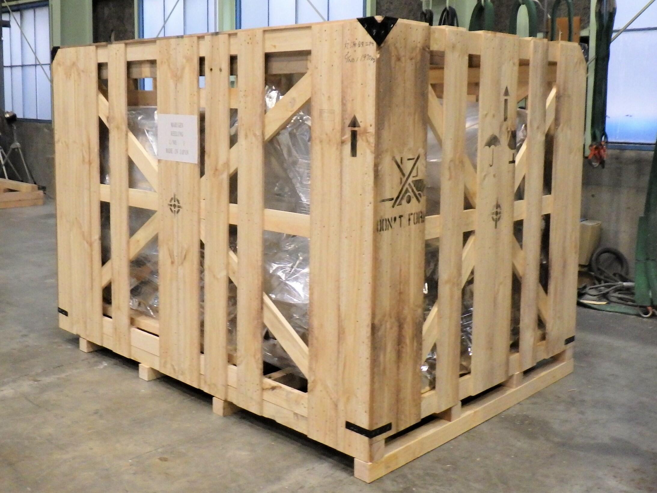 クレート木材梱包.jpg