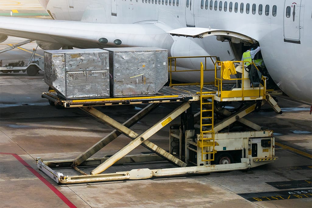 北米・中南米向け航空貨物輸送/ 国際宅配便